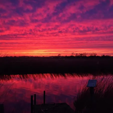't Dijkhuisje - Holiday home